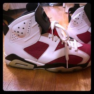 Jordan carmine size 9